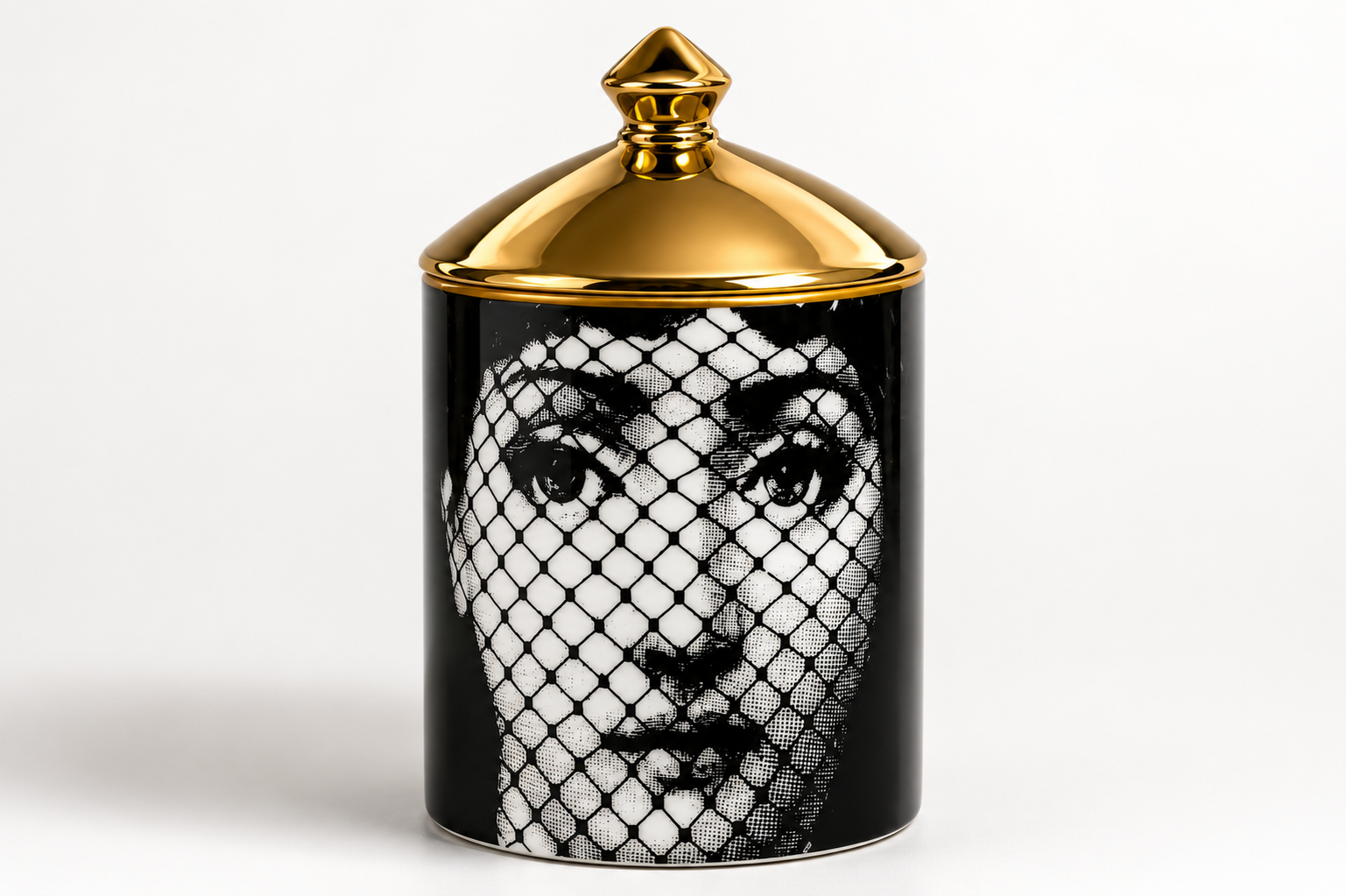 Opium Noir Portrait Candle in Decorative Ceramic Vessel